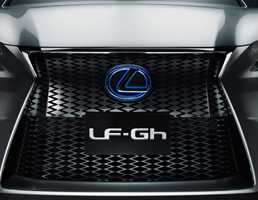 2011 LEXUS
