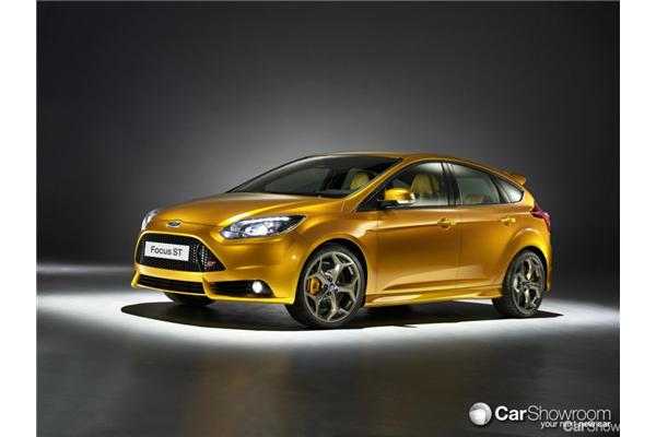 2011 FORD FOCUS