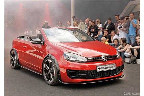 2011 VOLKSWAGEN GOLF
