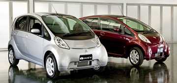 2011 MITSUBISHI