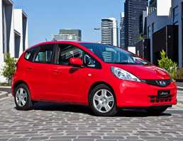 2011 HONDA JAZZ