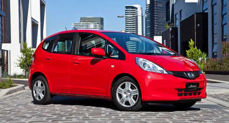 2011 HONDA JAZZ