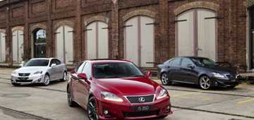 2011 LEXUS