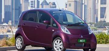 2011 MITSUBISHI