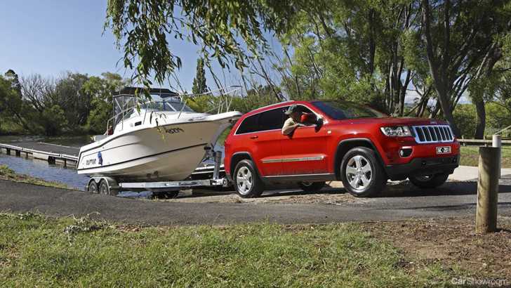 2011 JEEP GRAND CHEROKEE 4D WAGON