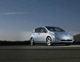 2011 NISSAN