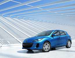 2011 MAZDA MAZDA3