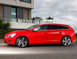 2011 VOLVO V60