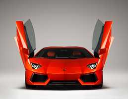 2011 LAMBORGHINI