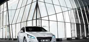 2011 PEUGEOT