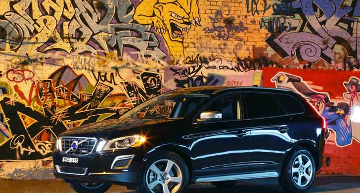 2011 VOLVO XC60 4D WAGON