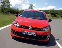 2011 VOLKSWAGEN GOLF GTI