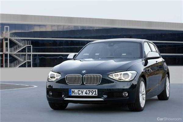 2011 BMW 1