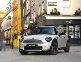 2011 MINI COOPER