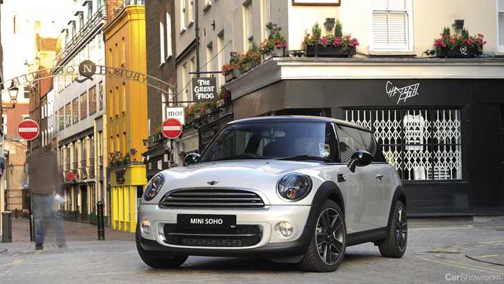 2011 MINI COOPER