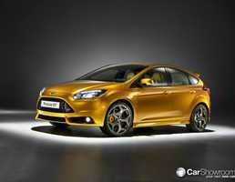 2011 FORD FOCUS