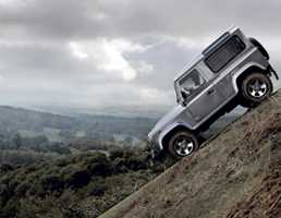 2011 LAND ROVER DEFENDER