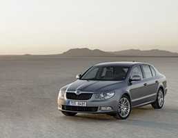 2011 SKODA SUPERB