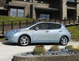 2011 NISSAN