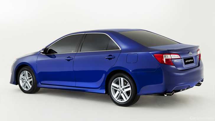 2011 TOYOTA CAMRY