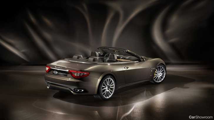 2011 MASERATI GRANCABRIO