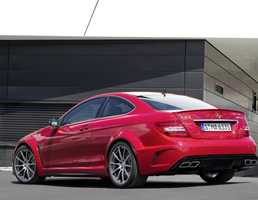 2011 MERCEDES-BENZ