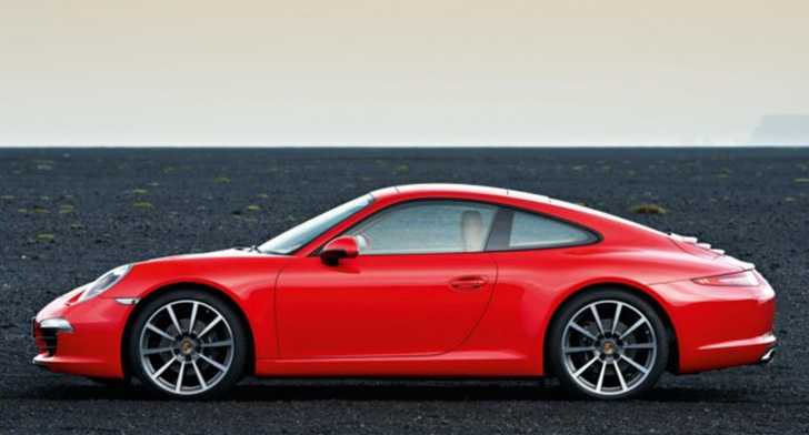 2011 PORSCHE