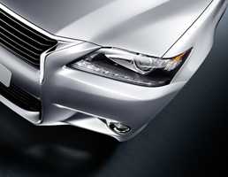 2011 LEXUS