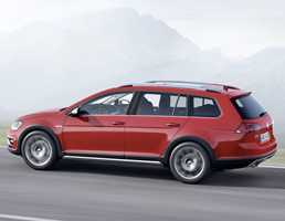 2014 VOLKSWAGEN GOLF 4D WAGON