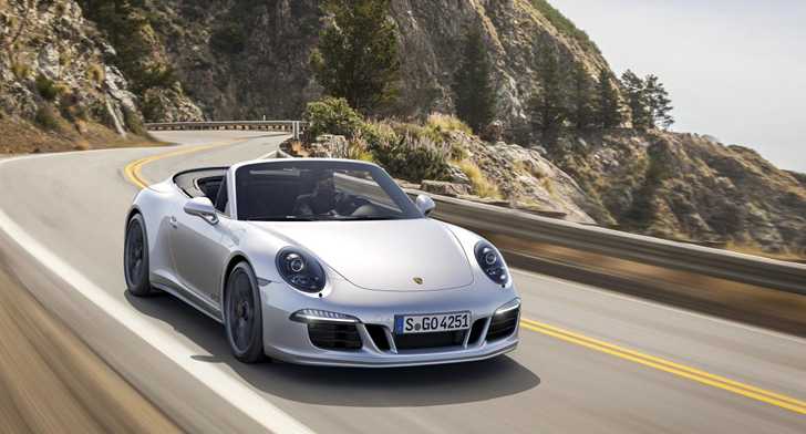 2014 PORSCHE 911