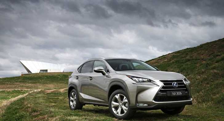 LEXUS