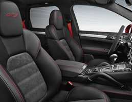 2014 PORSCHE CAYENNE