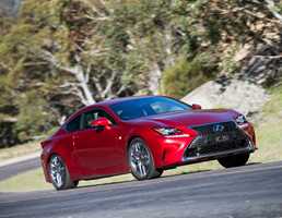 LEXUS
