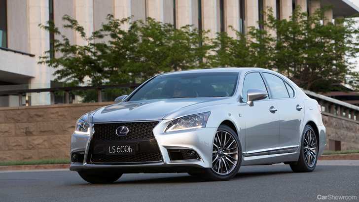 LEXUS