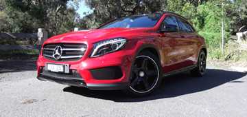 2015 MERCEDES-BENZ GLA 4D WAGON 200 CDI