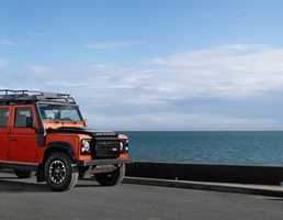 2015 LAND ROVER DEFENDER
