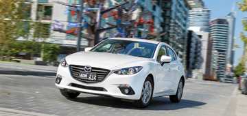 2015 MAZDA MAZDA3