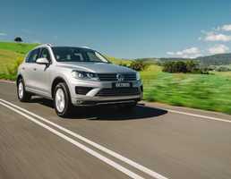 2015 VOLKSWAGEN TOUAREG