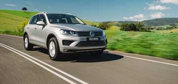 2015 VOLKSWAGEN TOUAREG