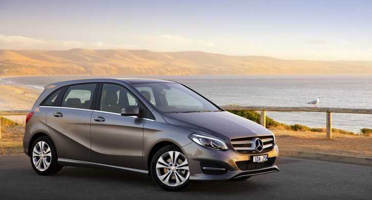 2015 MERCEDES-BENZ B200