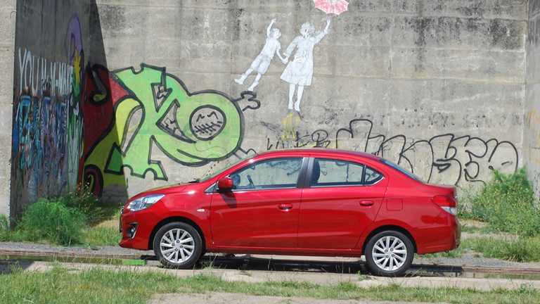 2015 MITSUBISHI MIRAGE 4D SEDAN