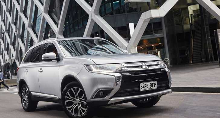 2015 MITSUBISHI OUTLANDER