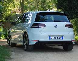 2015 VOLKSWAGEN GOLF 5D HATCHBACK R