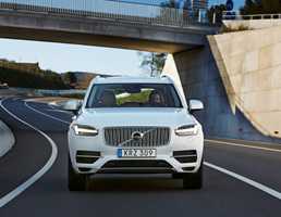 2015 VOLVO XC90