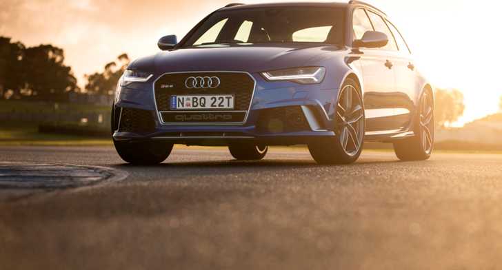 2015 AUDI RS6