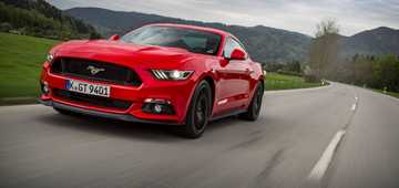 FORD MUSTANG