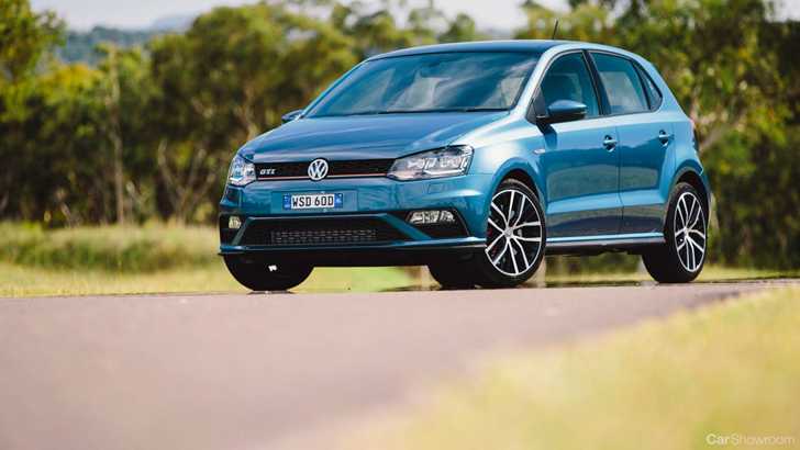 2015 VOLKSWAGEN POLO