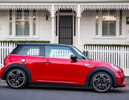 2015 MINI COOPER