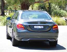 2015 MERCEDES-BENZ C300 4D SEDAN BLUETEC HYBRID