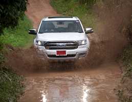 FORD EVEREST
